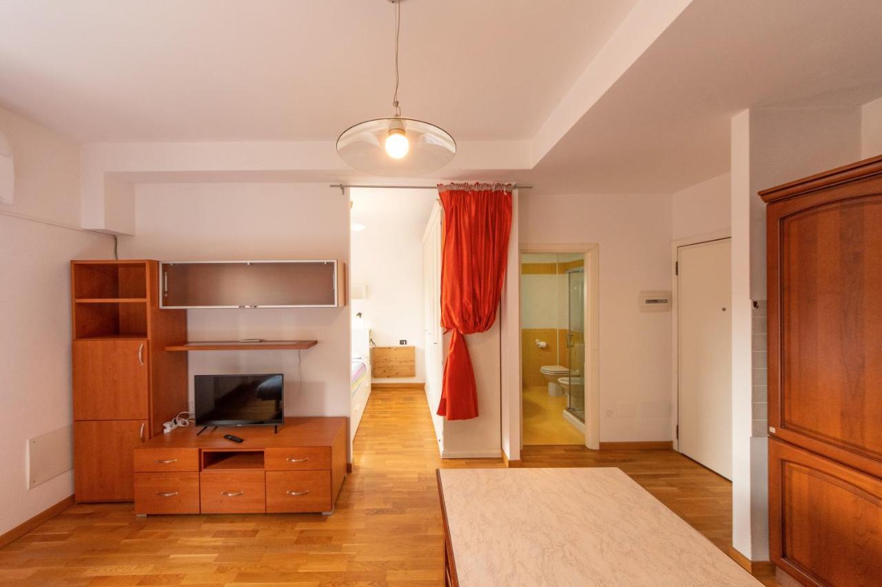 Housmart Milazzo 5 Apartamento Bolonha Exterior foto